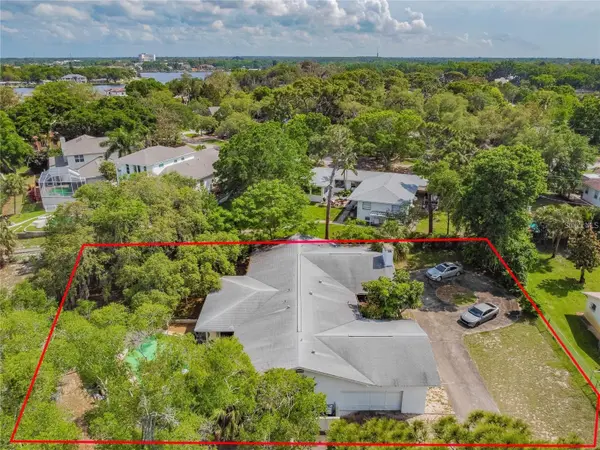 425 CRAIG DR, Tarpon Springs, FL 34689