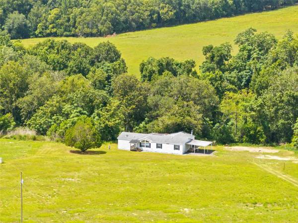 33320 LARKIN RD, Dade City, FL 33523