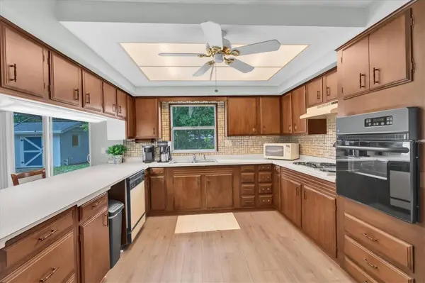 5857 BAKER RD, New Port Richey, FL 34653