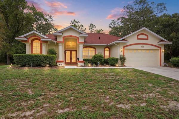 184 PINE ST, Homosassa, FL 34446