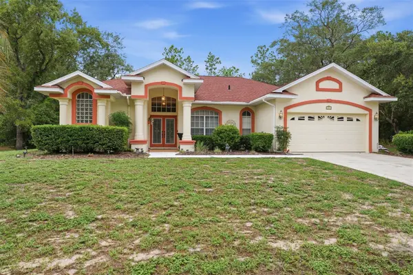 184 PINE ST, Homosassa, FL 34446