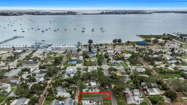 3020 CLINTON ST S, Gulfport, FL 33707