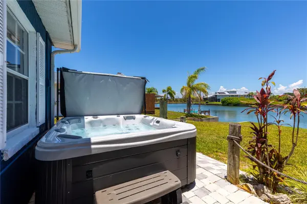 3388 OLEANDER DR, Hernando Beach, FL 34607