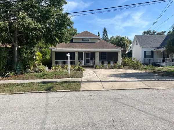 53 W PARK ST, Tarpon Springs, FL 34689