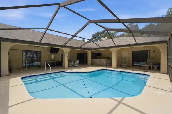 10307 WATERS EDGE CT, Weeki Wachee, FL 34613