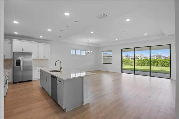 18119 CRESSWIND TER, Lakewood Ranch, FL 34211