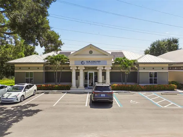32707 US HIGHWAY 19 N, Palm Harbor, FL 34684