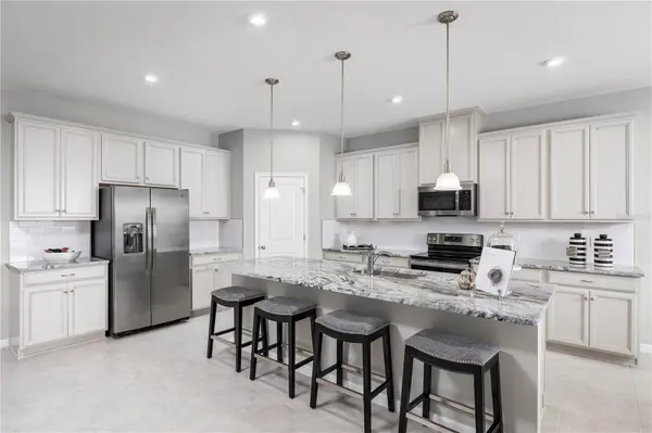 9816 PINE MILL CT, Clermont, FL 34711