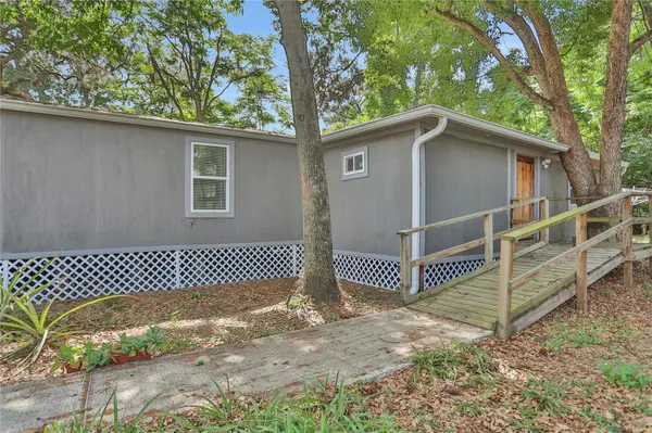 9132 MANGO ST, New Port Richey, FL 34654