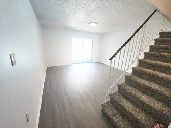 14422 REUTER STRASSE CIR #112, Tampa, FL 33613