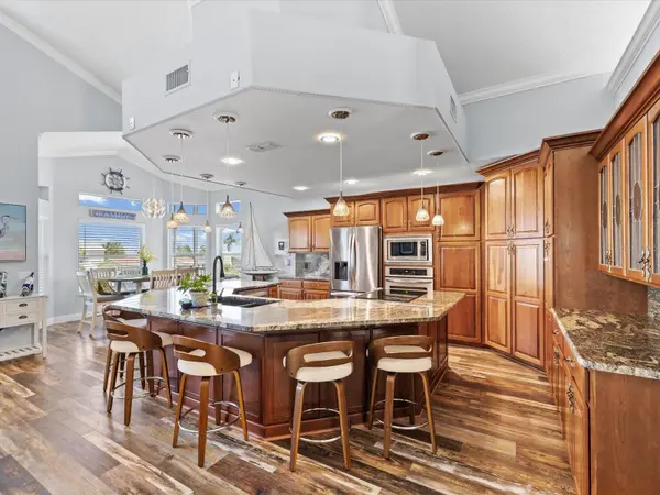 15709 CENTURY DR, Hudson, FL 34667