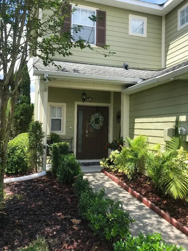 8524 SANDPIPER RIDGE AVE, Tampa, FL 33647