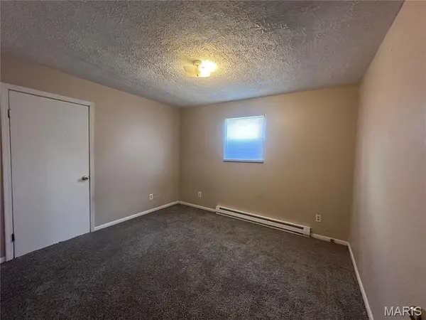 617/619 Daniel ST, Sikeston, MO 63801