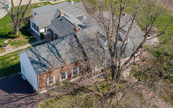 339 E Mill, Millstadt, IL 62260