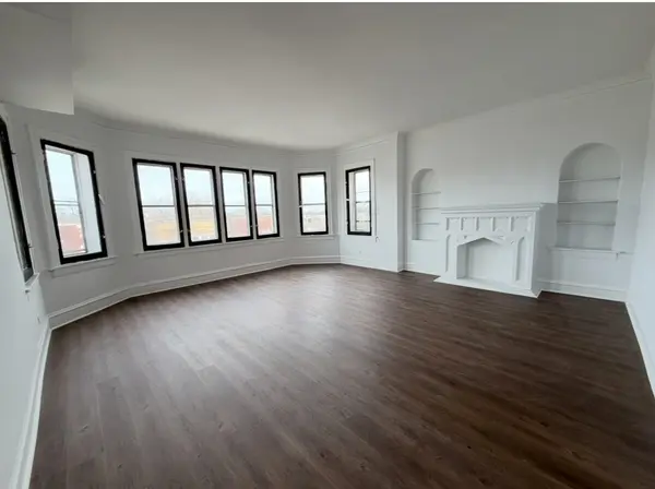 7712 S Jeffery BLVD #3, Chicago, IL 60649