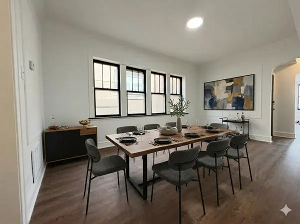 7712 S Jeffery BLVD #3, Chicago, IL 60649