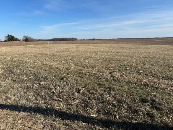 0 Polk RD, Fulton, IL 61252