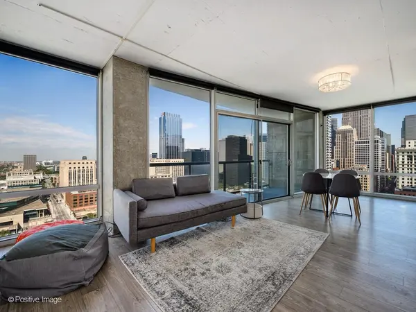 611 S Wells ST #2504, Chicago, IL 60607
