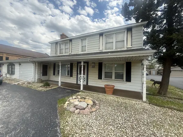 2869 Glenwood Lansing RD, Lynwood, IL 60411