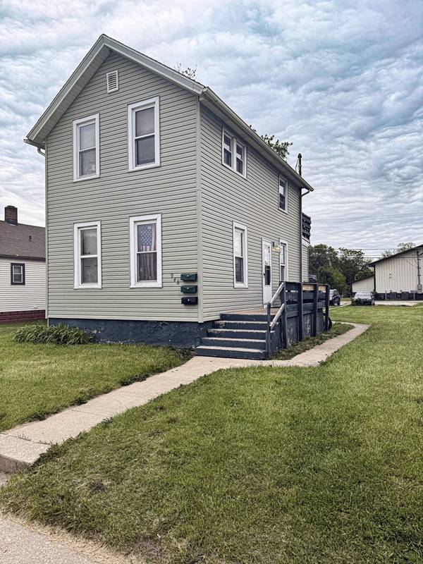 946 S Schuyler AVE, Kankakee, IL 60901