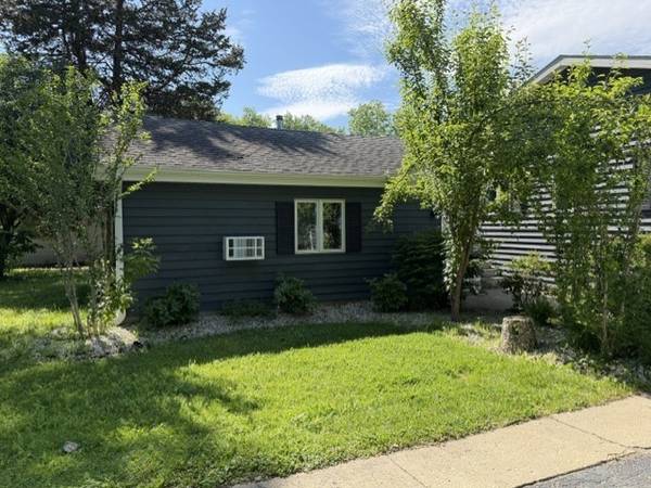 26146 W Blackhawk AVE, Ingleside, IL 60041