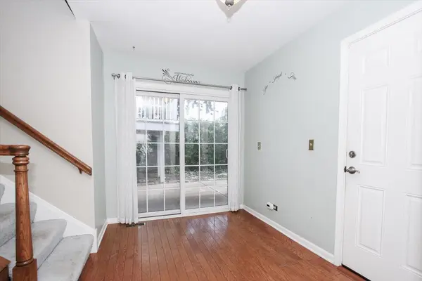 249 Langton LN, Bloomingdale, IL 60108