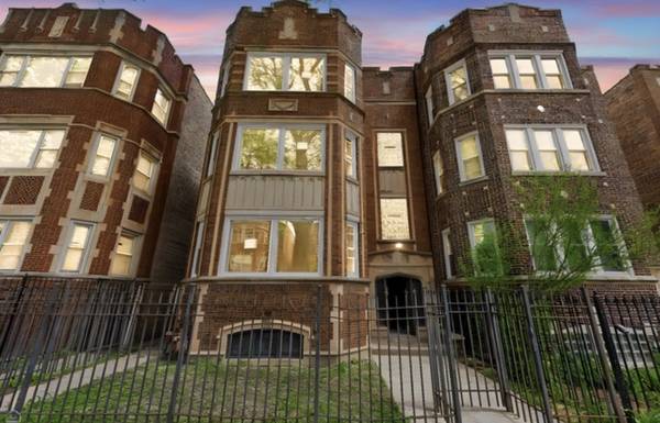 7741 S Phillips AVE #2, Chicago, IL 60649