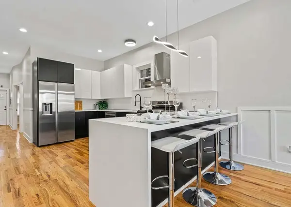 6613 S Langley AVE #1, Chicago, IL 60637
