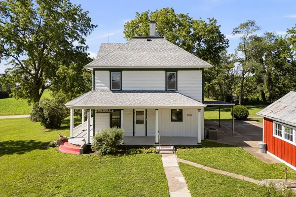 12817 256th ST N, Port Byron, IL 61275