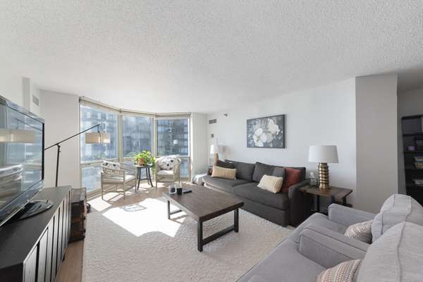 195 N HARBOR DR #3604, Chicago, IL 60601