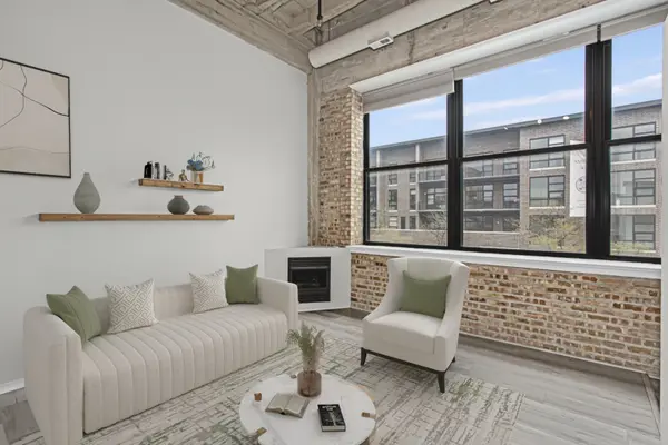 1600 W Adams ST #202, Chicago, IL 60612
