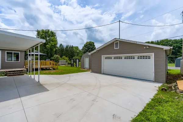 217 Melodie LN, Colona, IL 61241