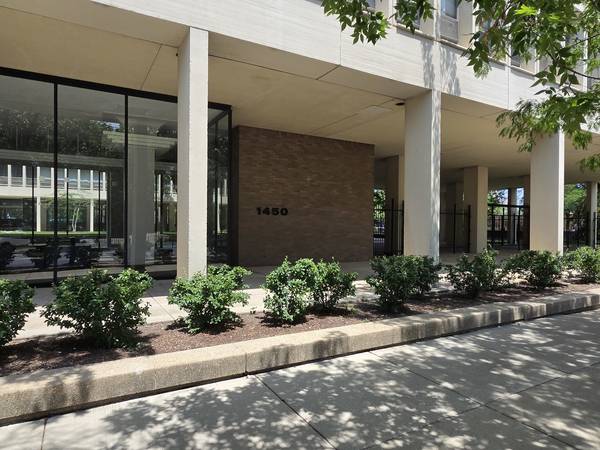1450 E 55th PL #920S, Chicago, IL 60637