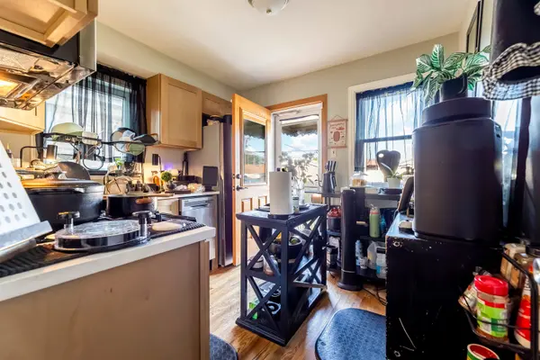6152 S Mulligan AVE, Chicago, IL 60638