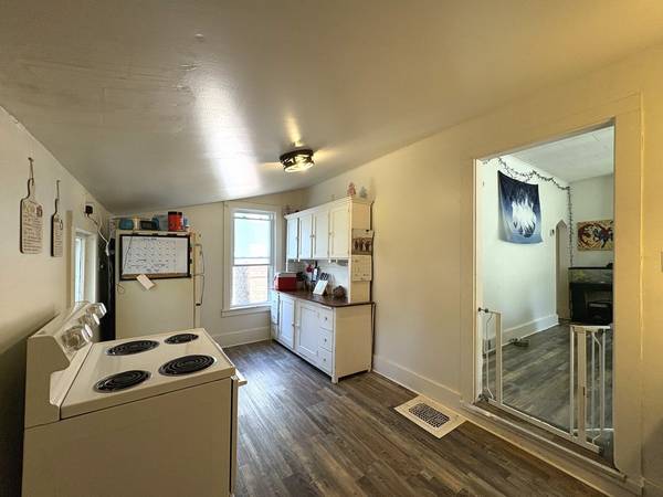 110 W Washington ST, Streator, IL 61364