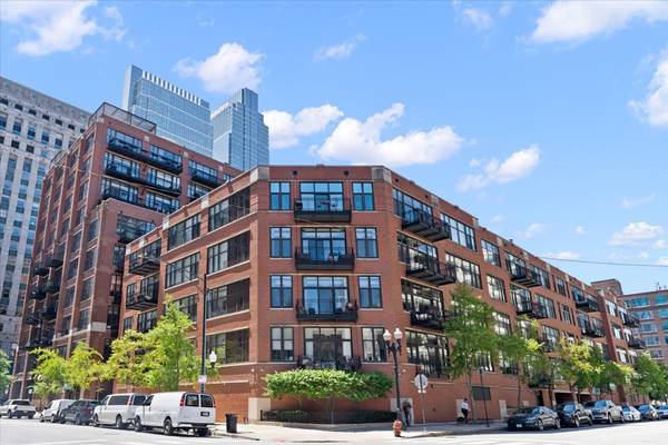 333 W Hubbard ST #605, Chicago, IL 60654