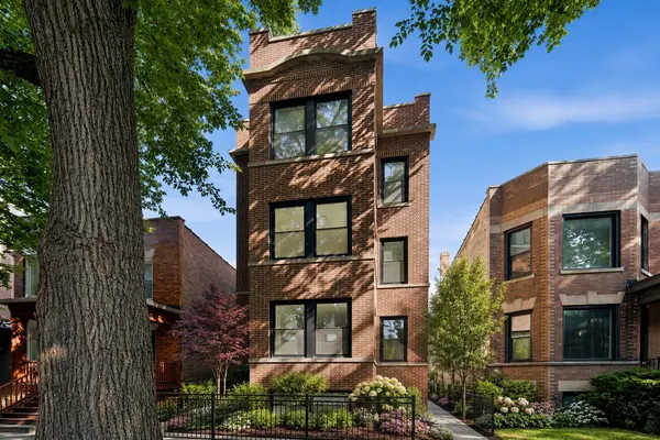 2442 W Wilson AVE #3, Chicago, IL 60625