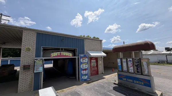 302 N 1st ST, Vienna, IL 62995