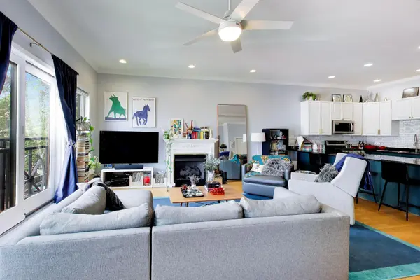 428 N Noble ST #3, Chicago, IL 60642