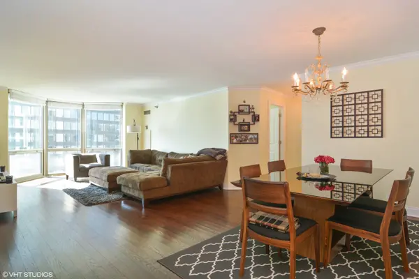 195 N HARBOR DR #4504, Chicago, IL 60601