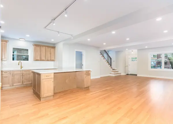 2730 N Mason AVE, Chicago, IL 60639