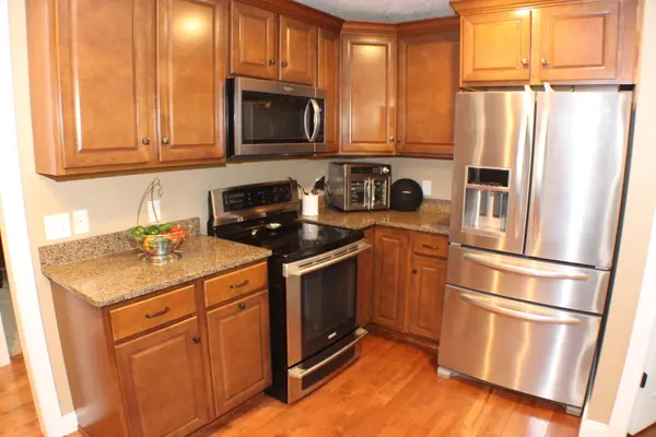 601 N 6th St CIR, Princeton, IA 52768