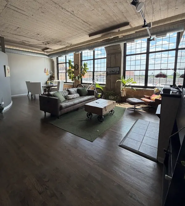 17 N Loomis ST #4H, Chicago, IL 60607