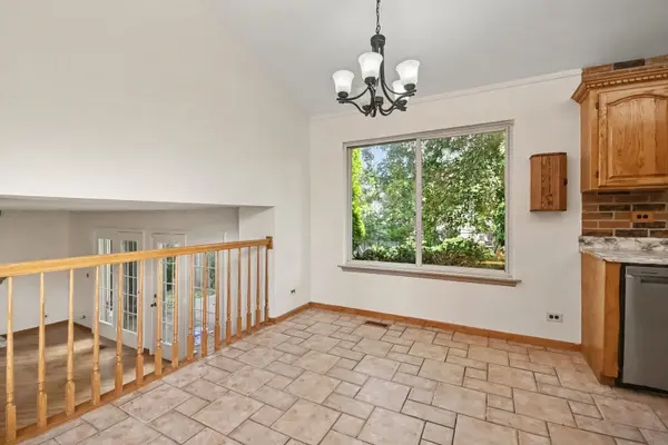 1457 Beaumont CIR, Bartlett, IL 60103