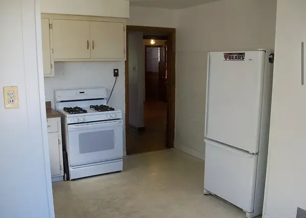 2433 S Keystone AVE, North Riverside, IL 60546