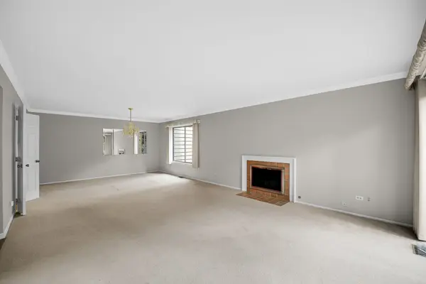 7 Brook LN, Palos Park, IL 60464