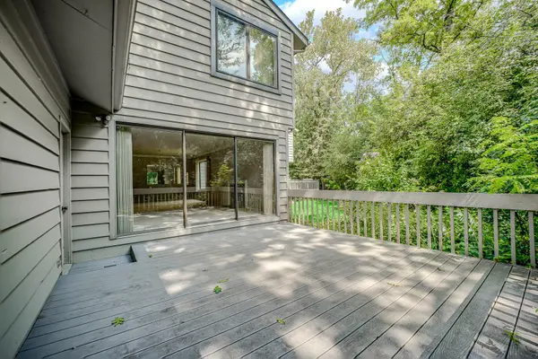 7 Brook LN, Palos Park, IL 60464