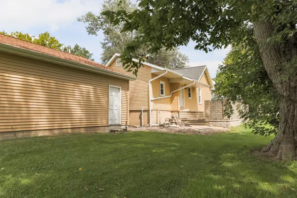 406 N Birch ST, Wenona, IL 61377