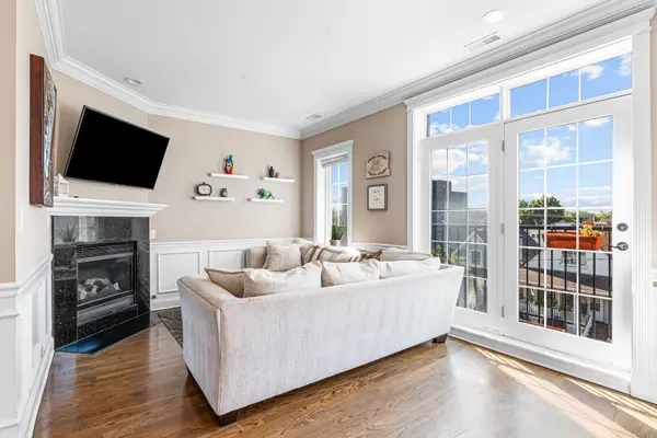 2248 W FOSTER AVE #3, Chicago, IL 60625