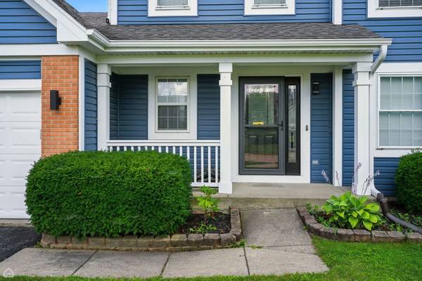 10167 Bennington DR, Huntley, IL 60142